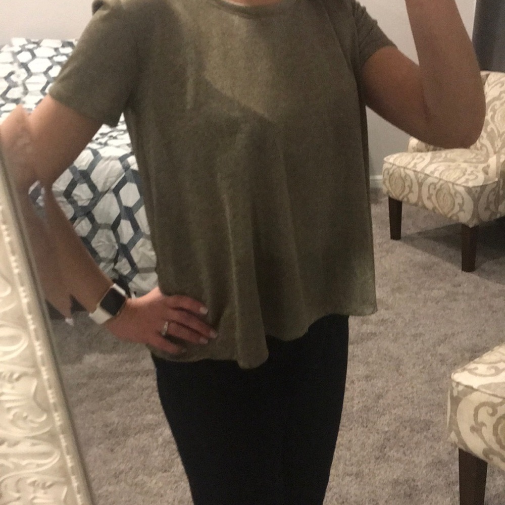 Gold top. Perfect for Christmas